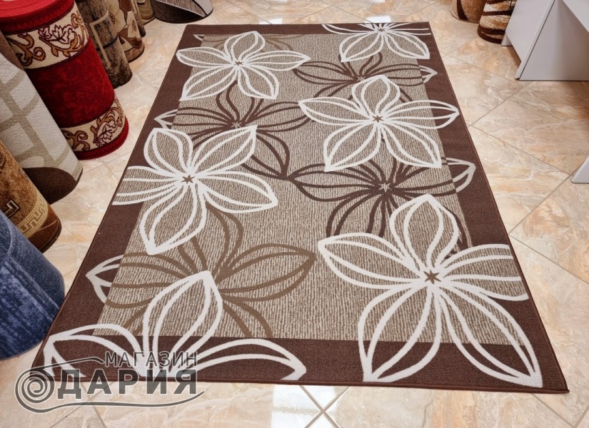 Мокетен килим ERIKA 8013 brown